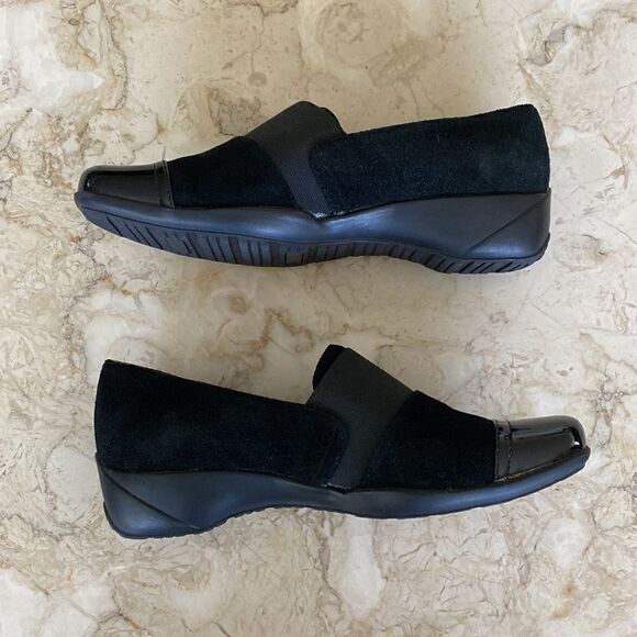 Portia Claudia Black Suede & Patent Leather Slip On Shoes - Picture 7 of 13